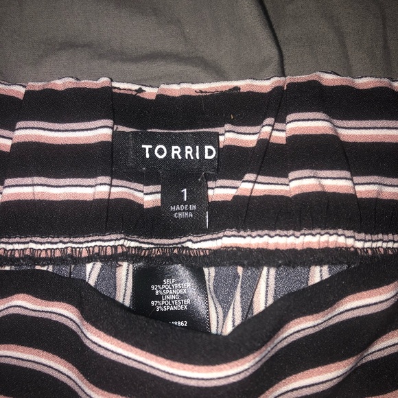 Pink, black and white stripped tapered pant - Picture 3 of 4